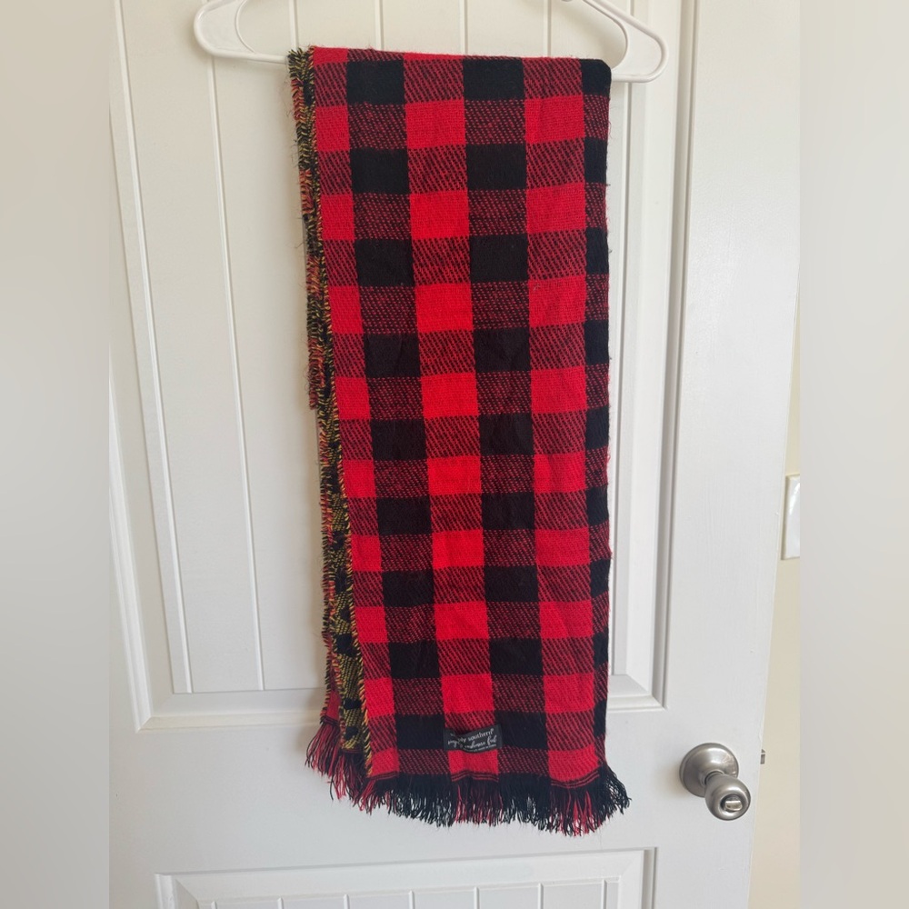 Simply Souther Reversible Blanket Scarf